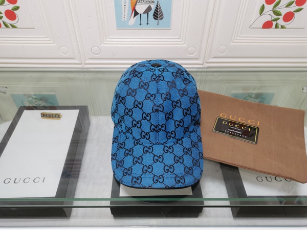 ブランド帽子着用イメージ